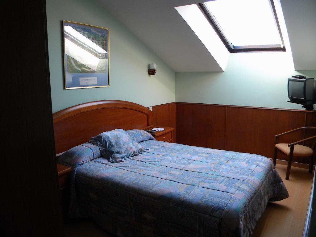 Hotel Solymar Bricia Zimmer foto